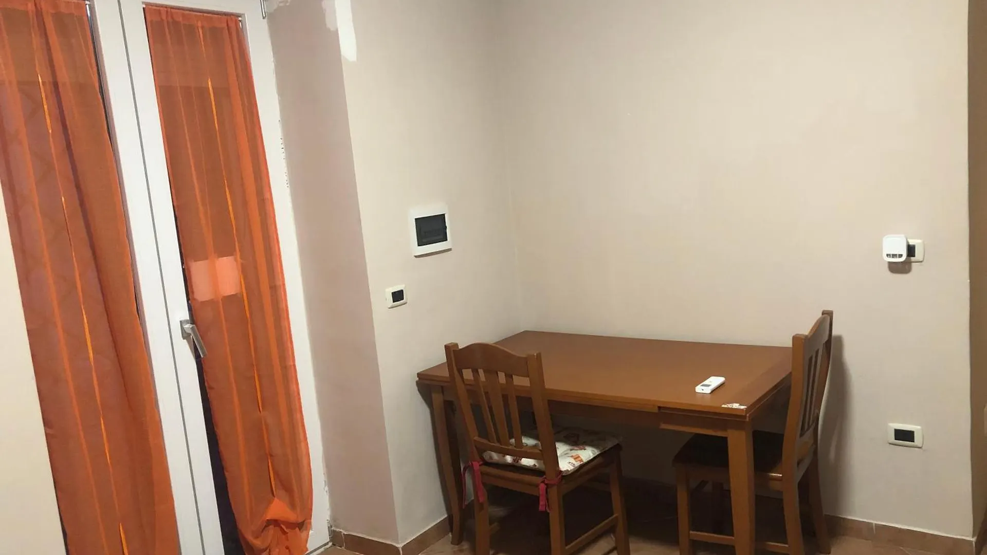 Apartment Casa Diana-Camera, Soggiorno E Cucina Portici